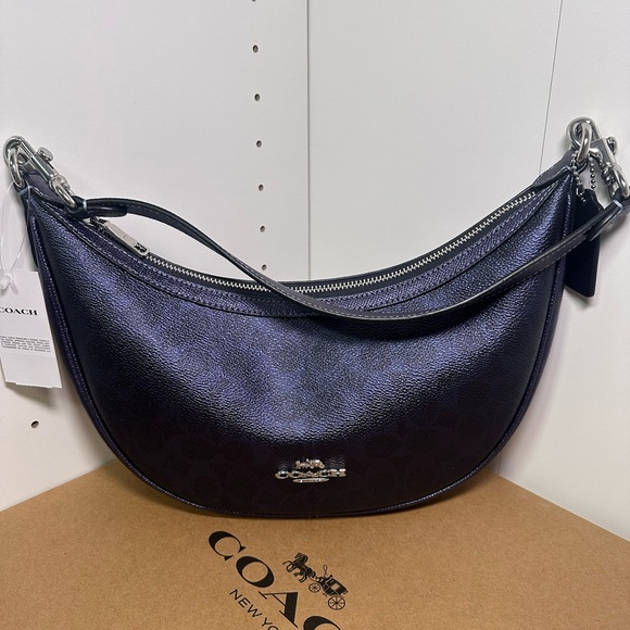 Coach Signature Shoulder Bag + Matching Wallet Set New With...